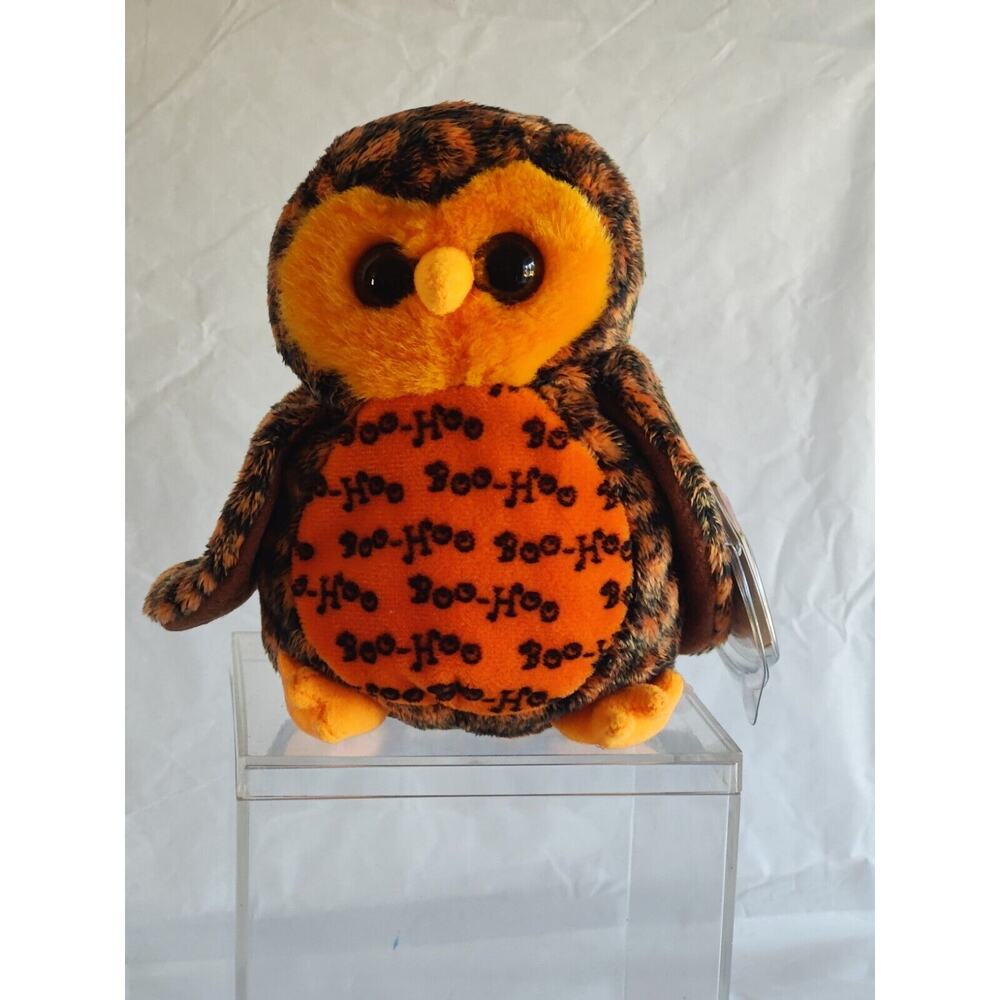 2006 Boo Who Owl Beanie Baby. W/Display Case Original Tags Attached